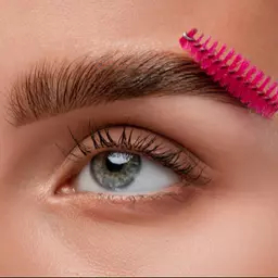 Epilation entretien ligne sourcils