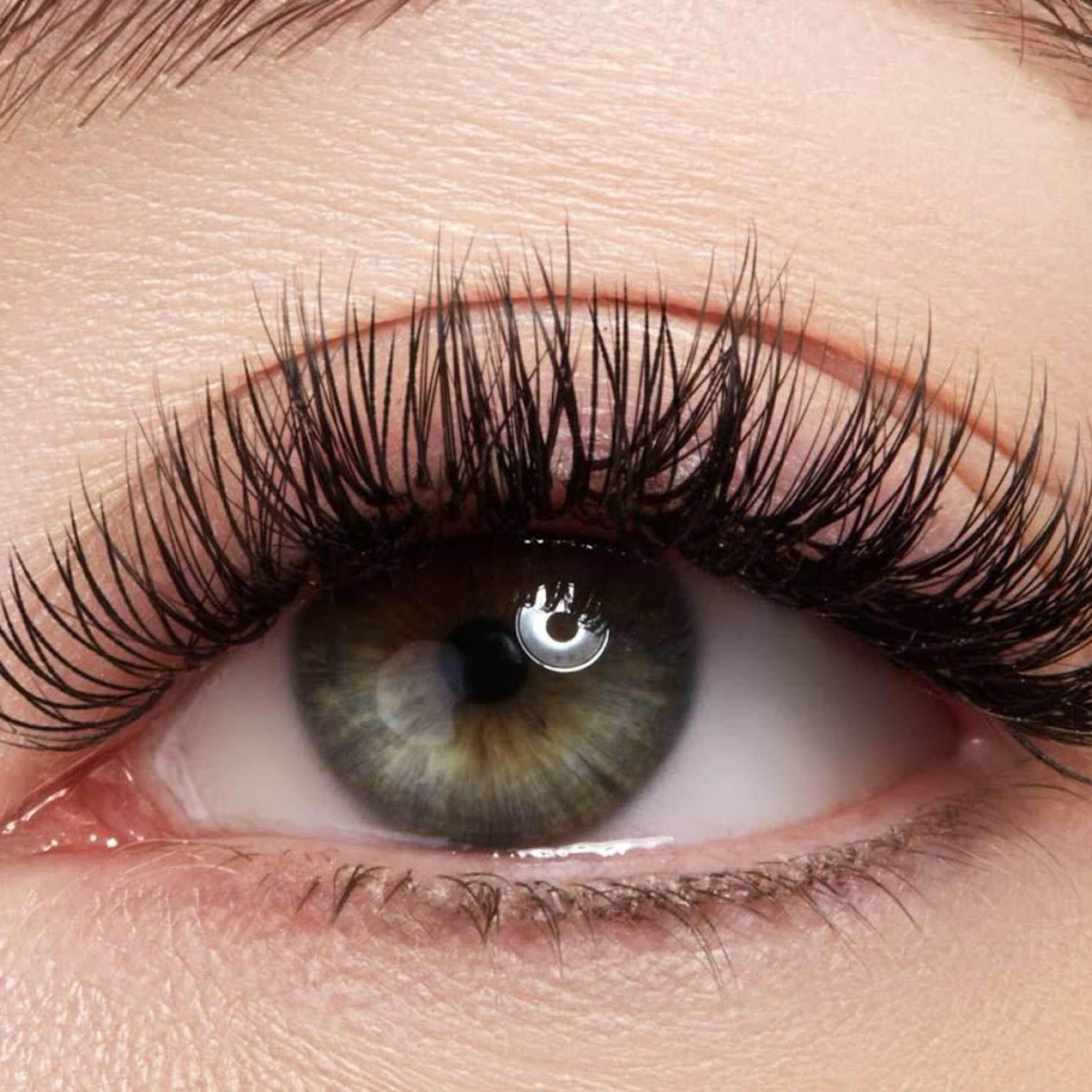 Prodlužování řas • Lash lifting