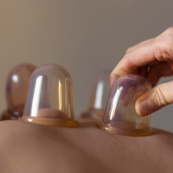 Klasická masáž (celé tělo zezadu) s možností baňkování 60 min.