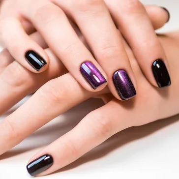 Manikúra a Shellac