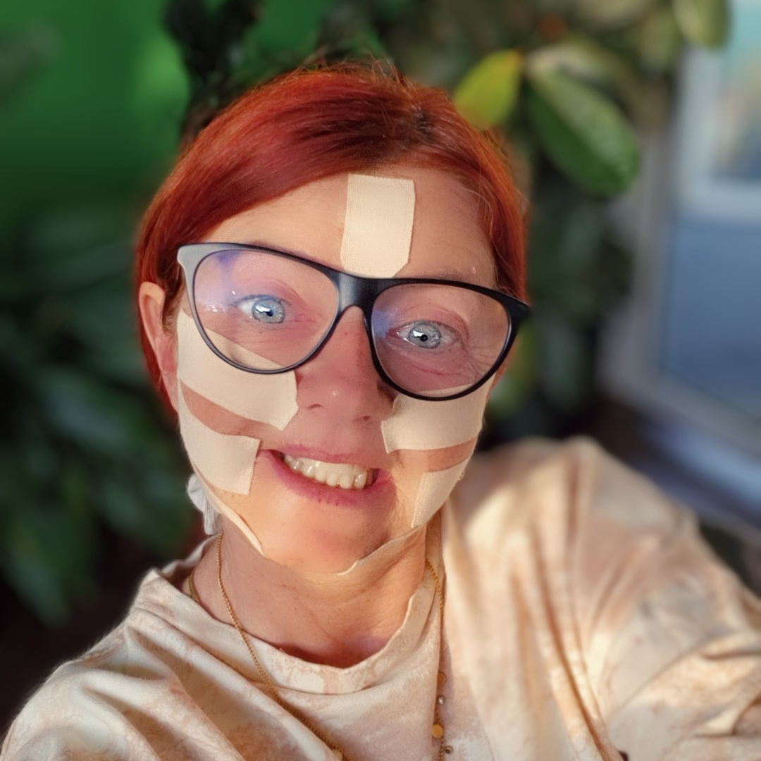 Kurz kosmetického tejpování