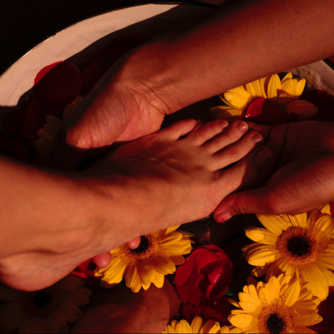 Masáž nohou / Foot massage (60 min)