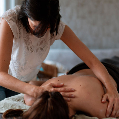 Massage postnatal