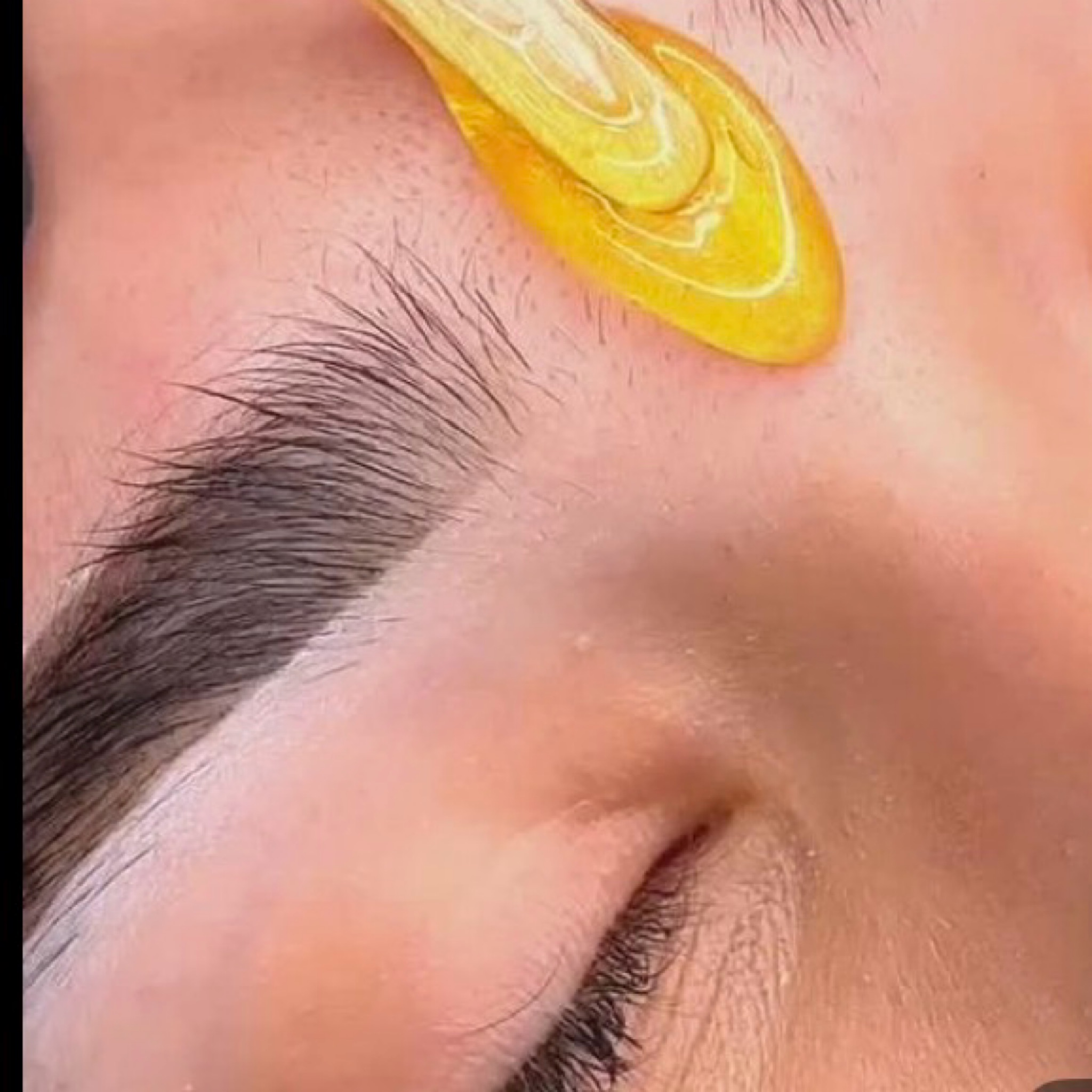 Sourcils