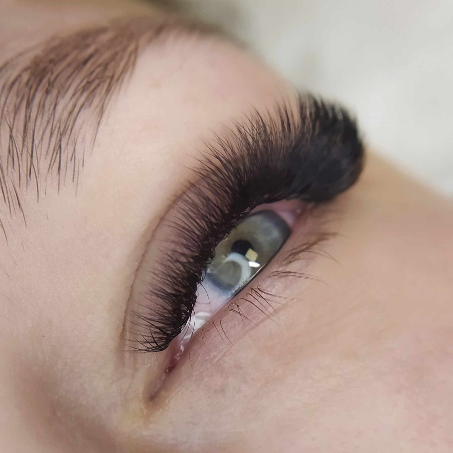 Prodloužení řas Volume (3D / 5D / 7D / 8D)