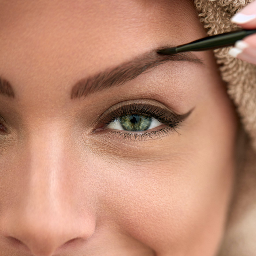 Réhaussement + teinture de cils