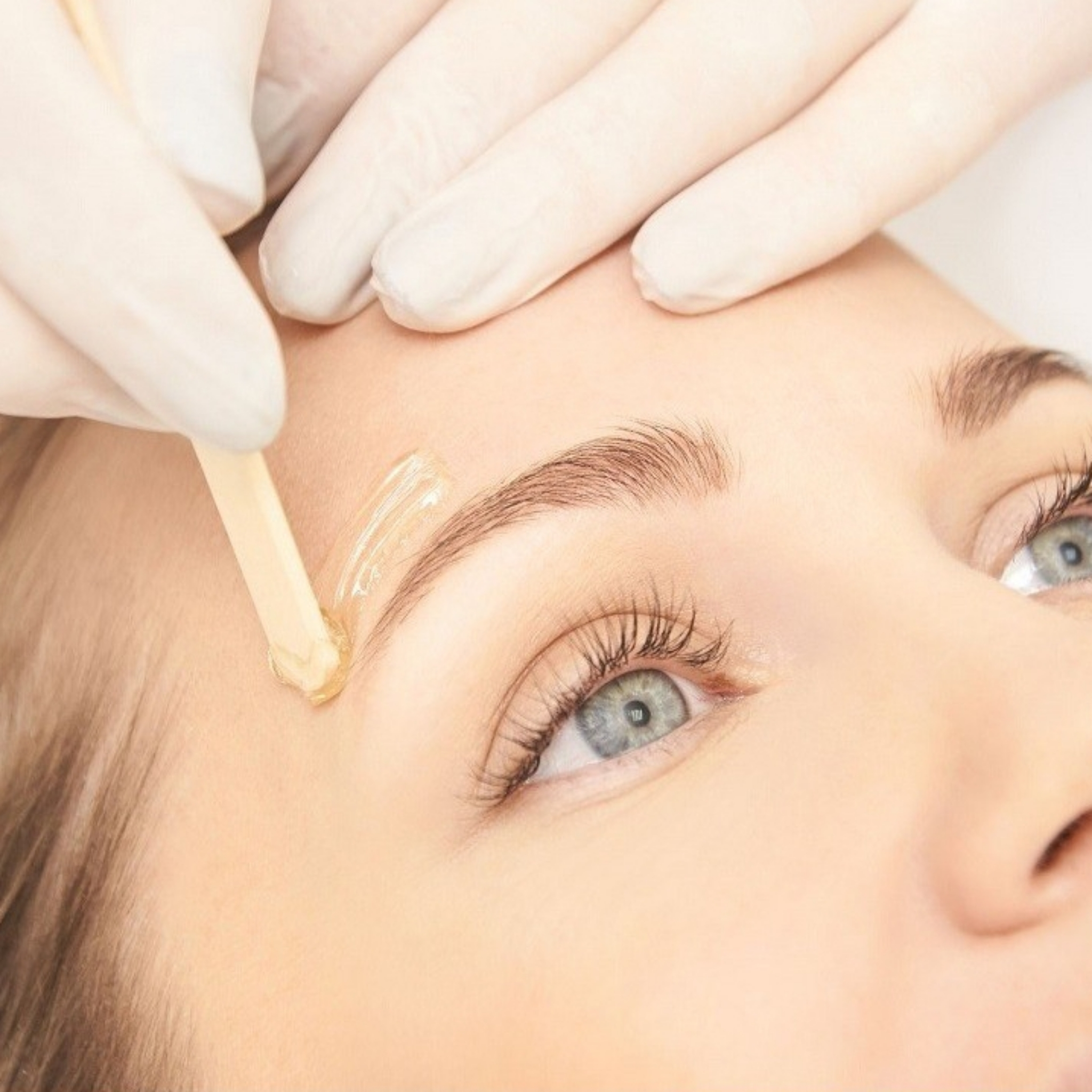 Epilation sourcils