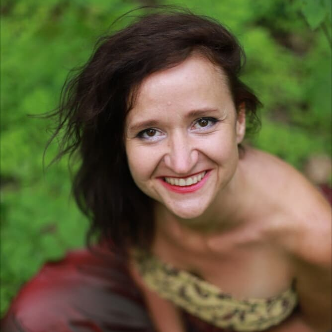 Sensual holistic massage 3 hours with RAVEN