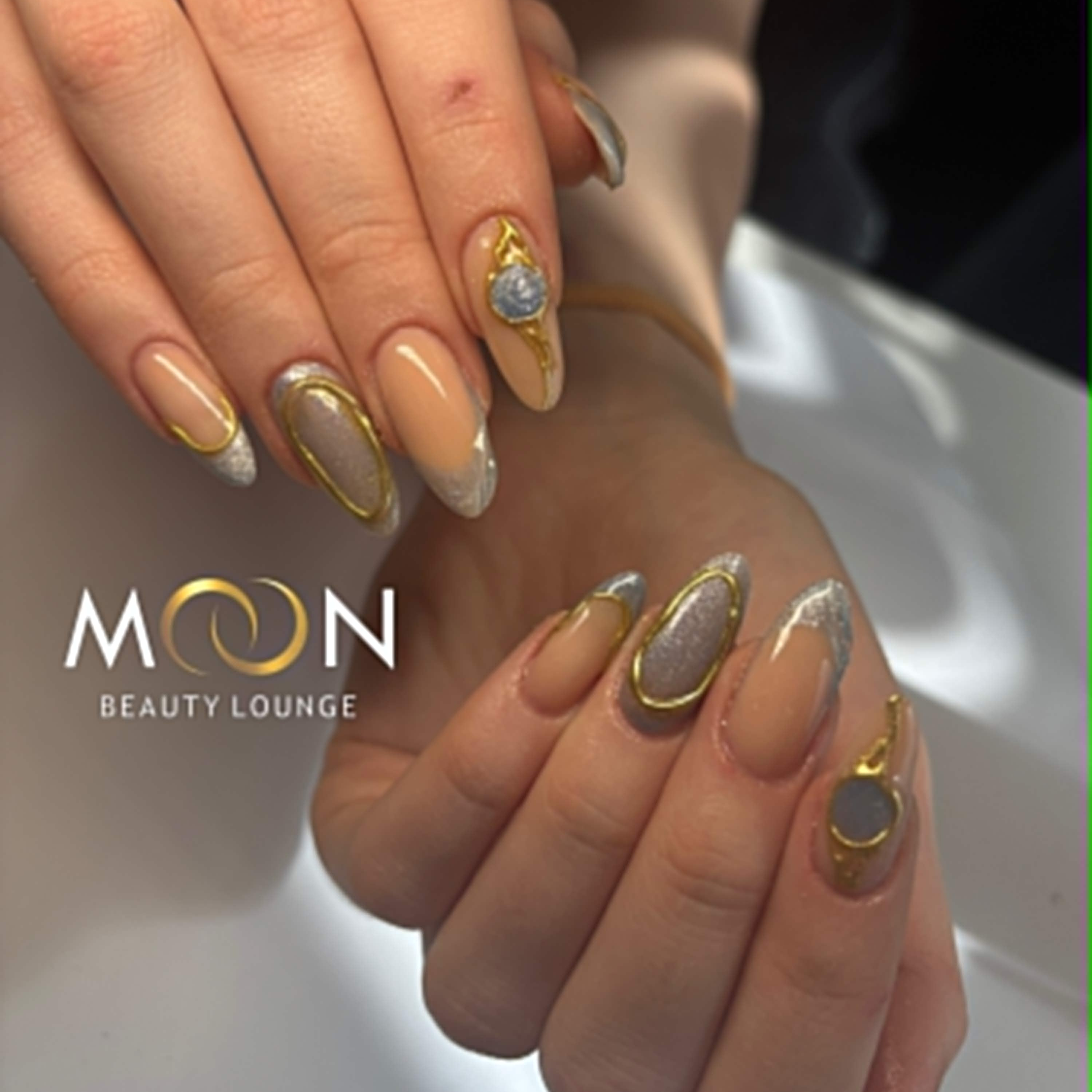 Manikúra + pedikúra lifting (Manicure + Pedicure Shellac)