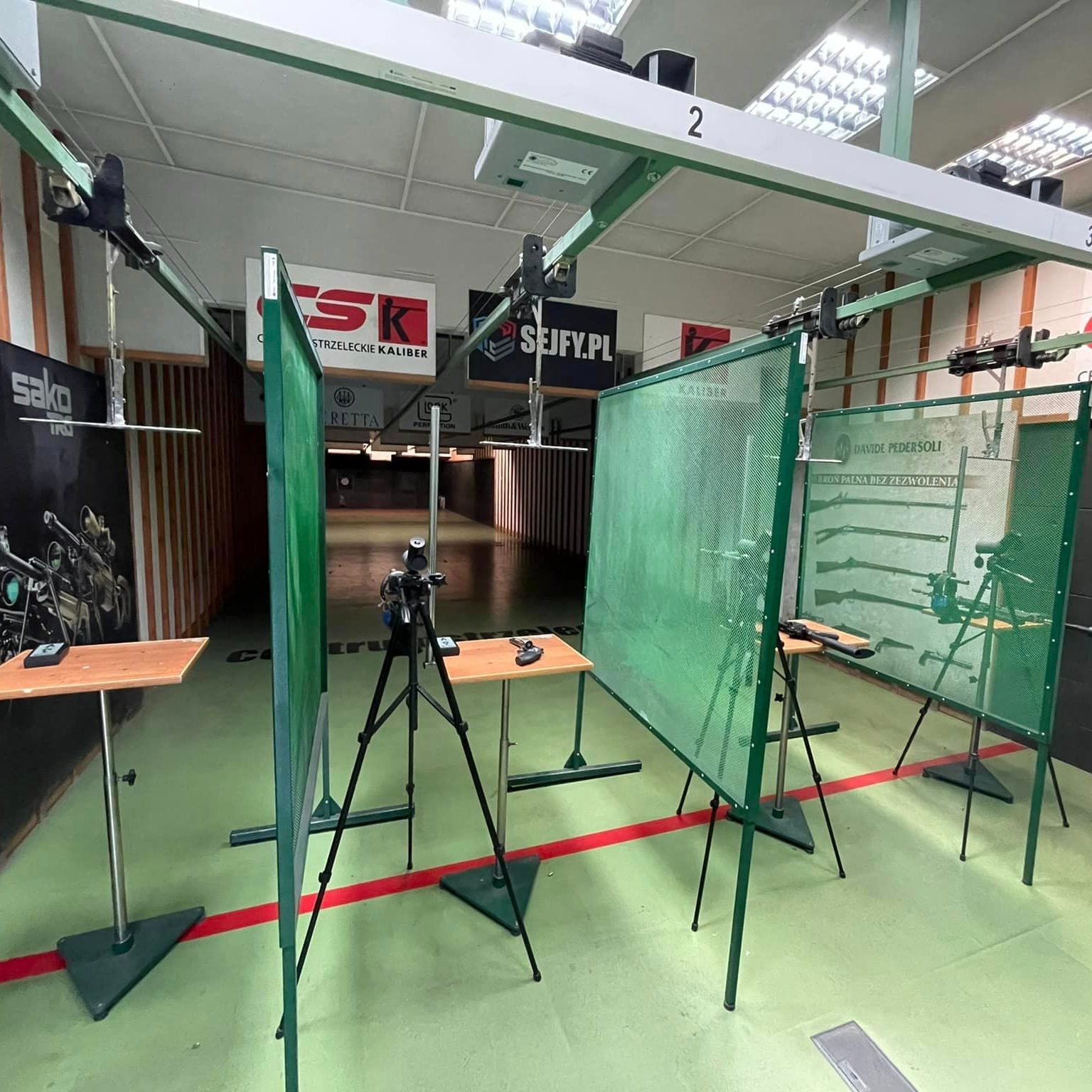 Oś strzelecka 90 minut z własną bronią