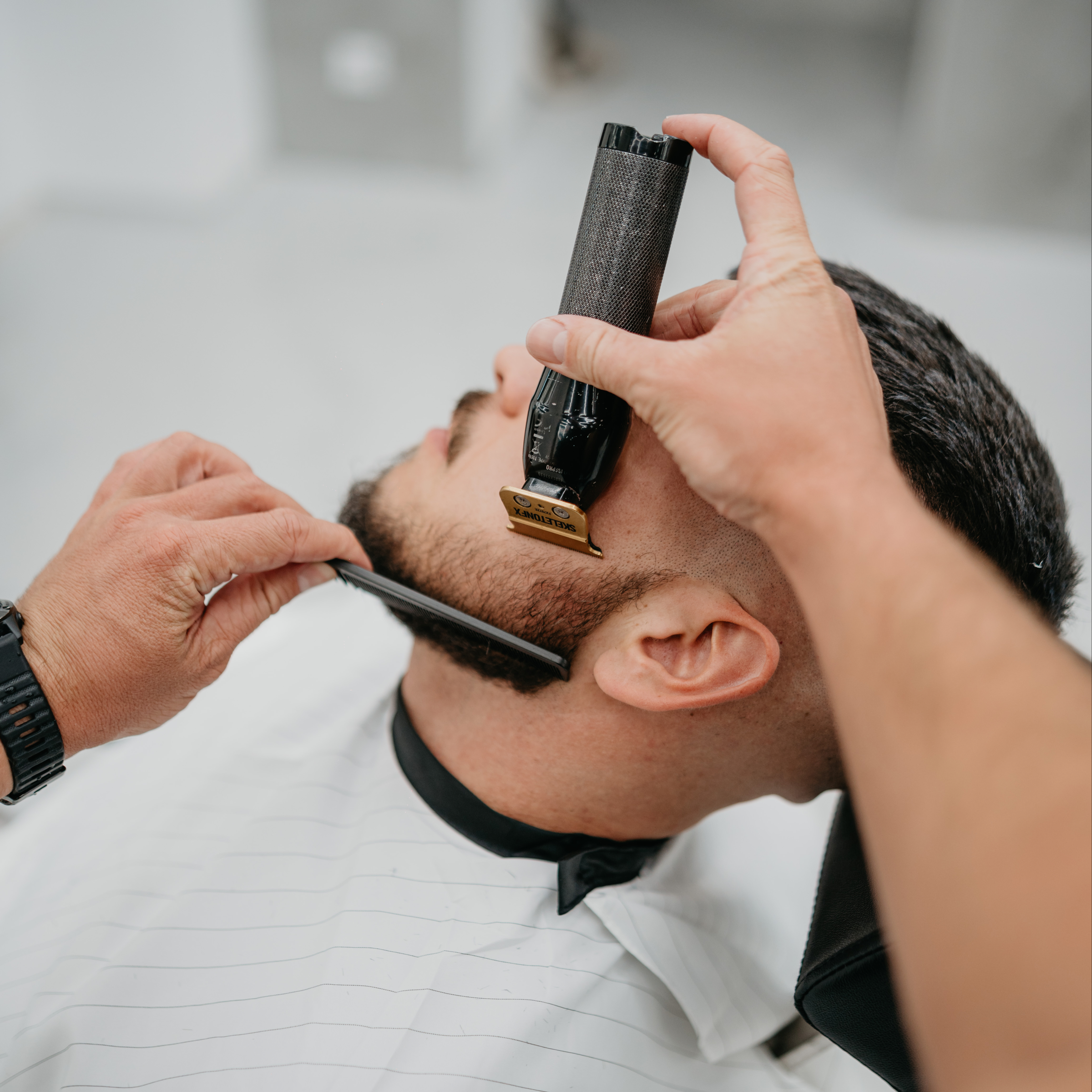 Stříhání vlasů + úprava vousů - 60min