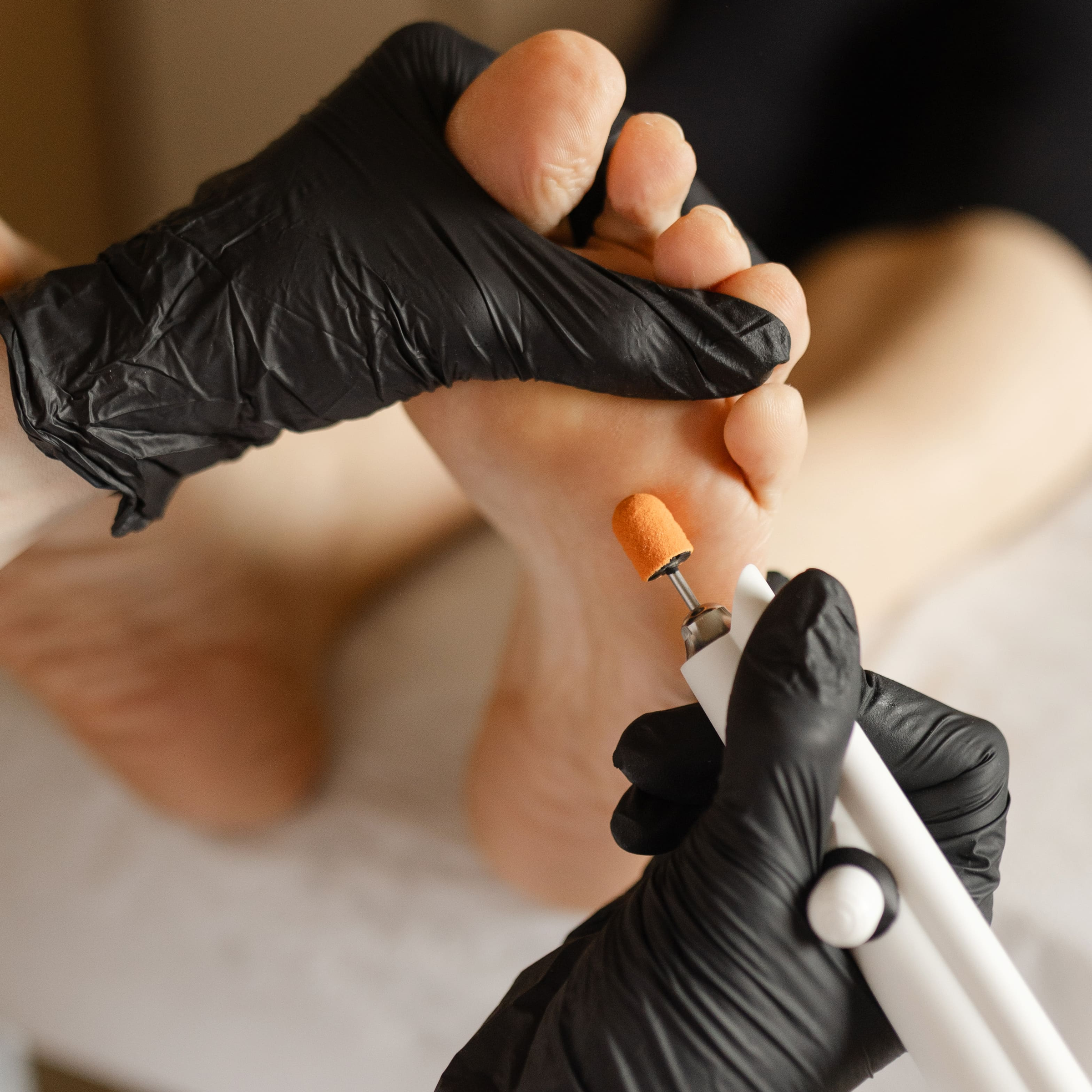 Přístrojová pedikúra