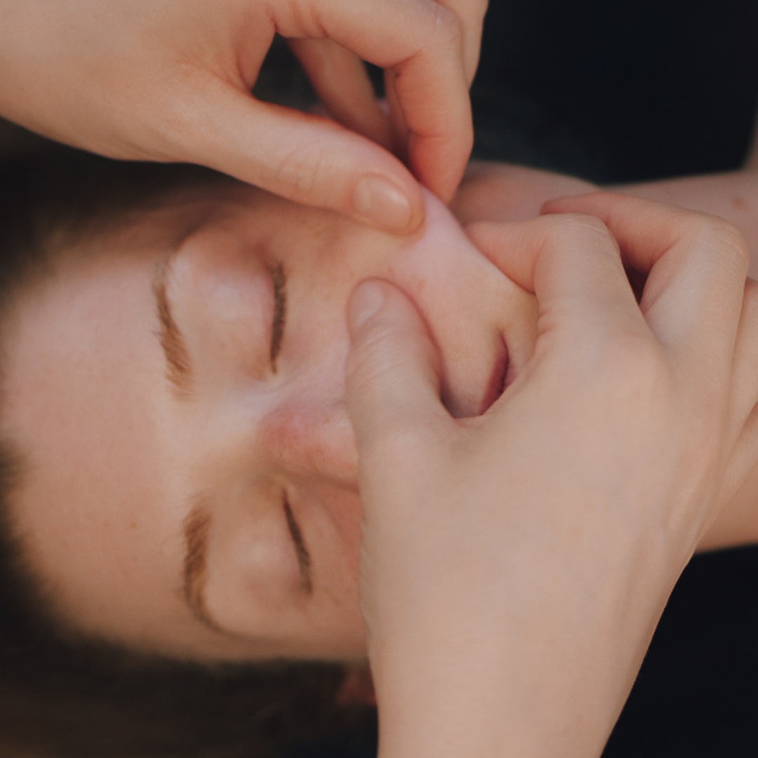 Lifting Japonais du Visage