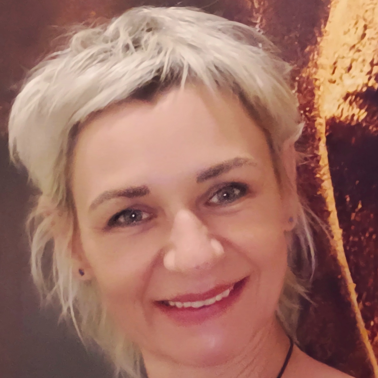 The art of touch massage 1.5 hour with PINKI - for women only