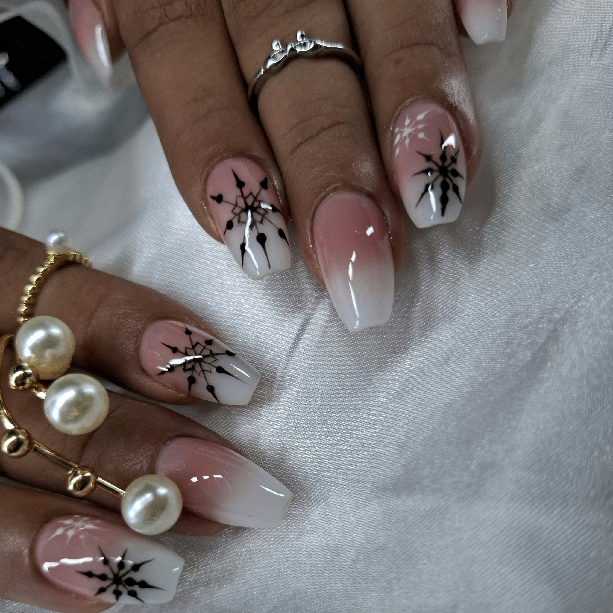 Extensions d’ongles pose américaine gel x