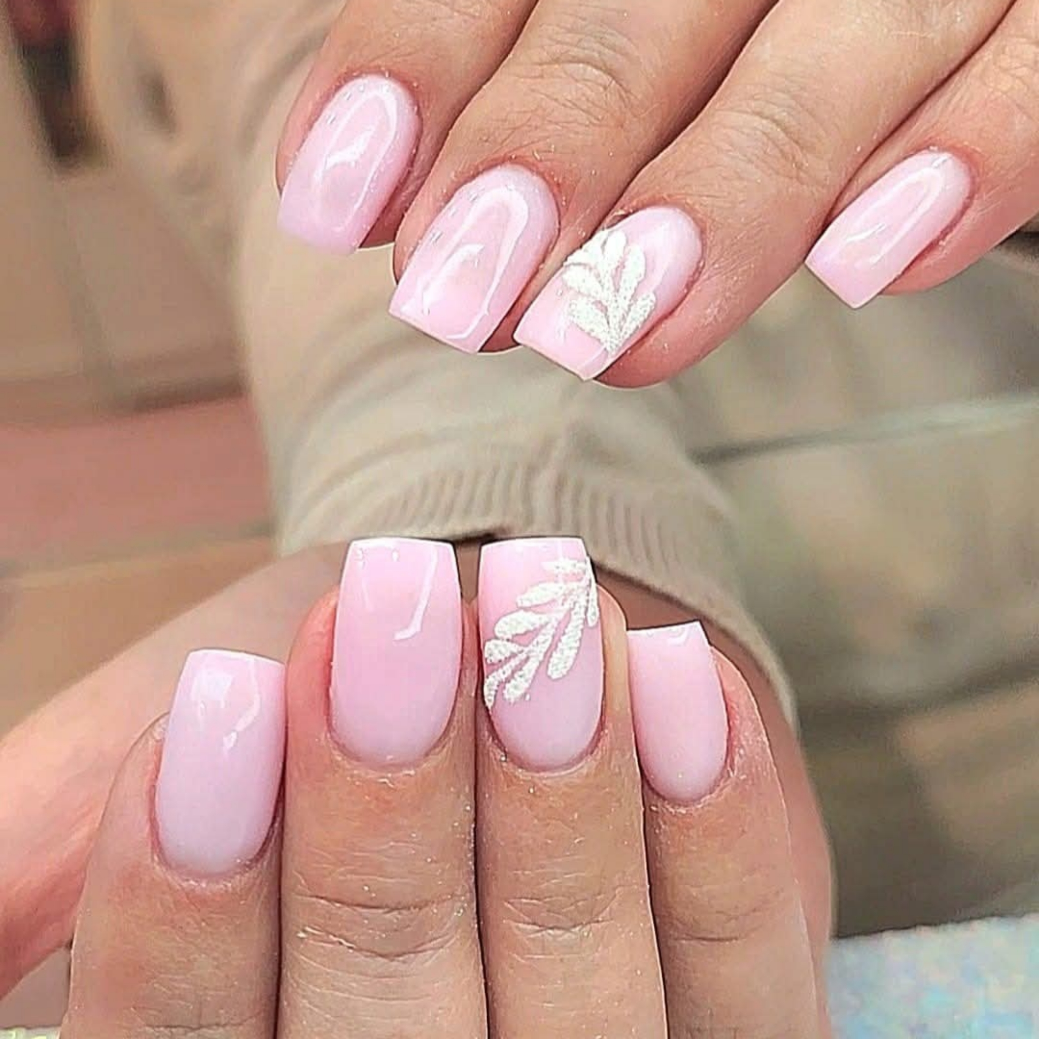 NAIL ART à Mains levée