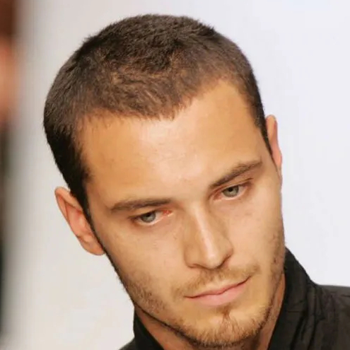Corte de Cabelo Máquina / Simple clipper haircut