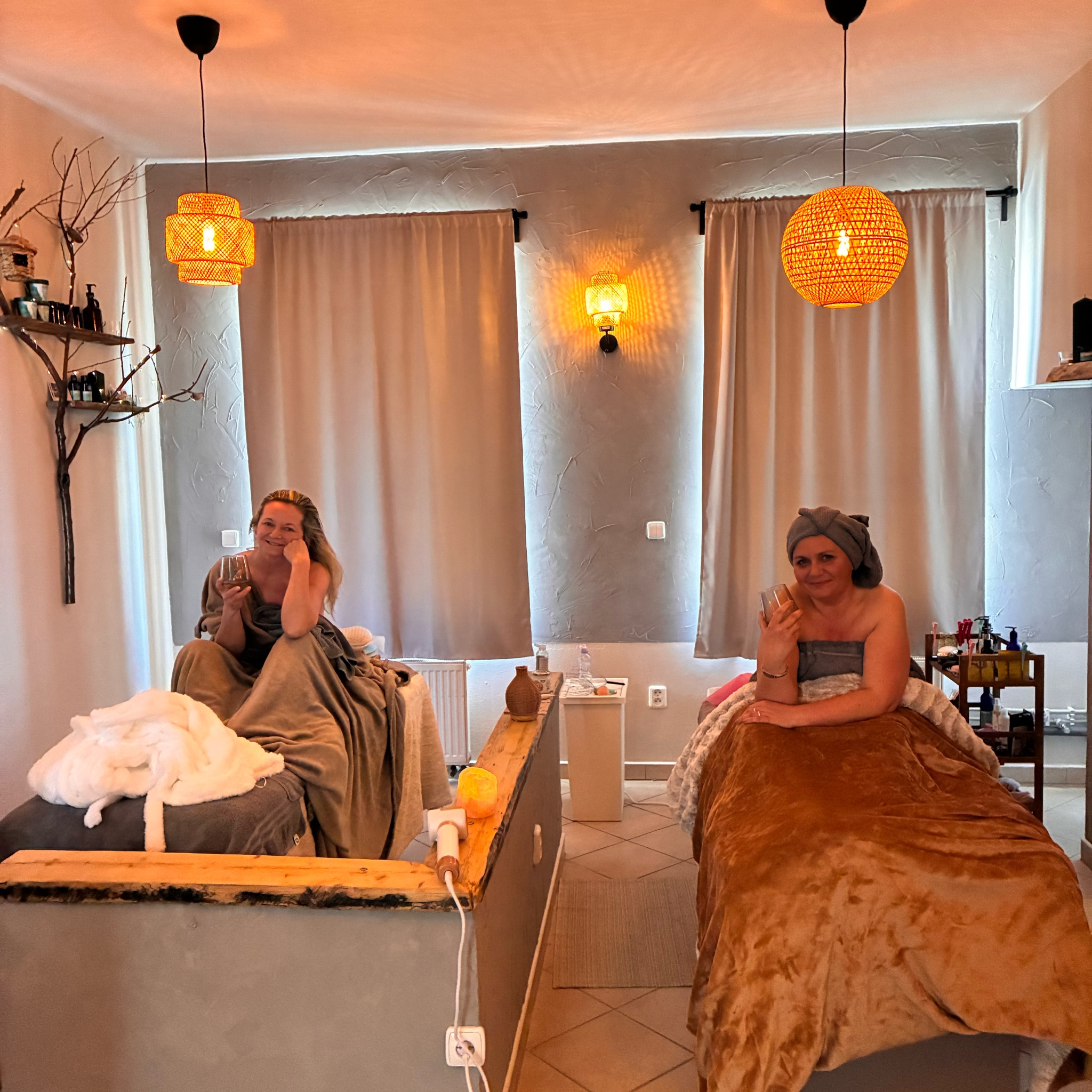 Párová Headspa + Masáž s výměnou 140min