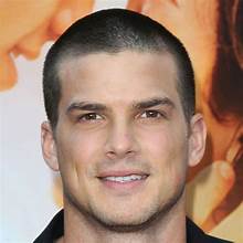 Egyhosszú hajvágás