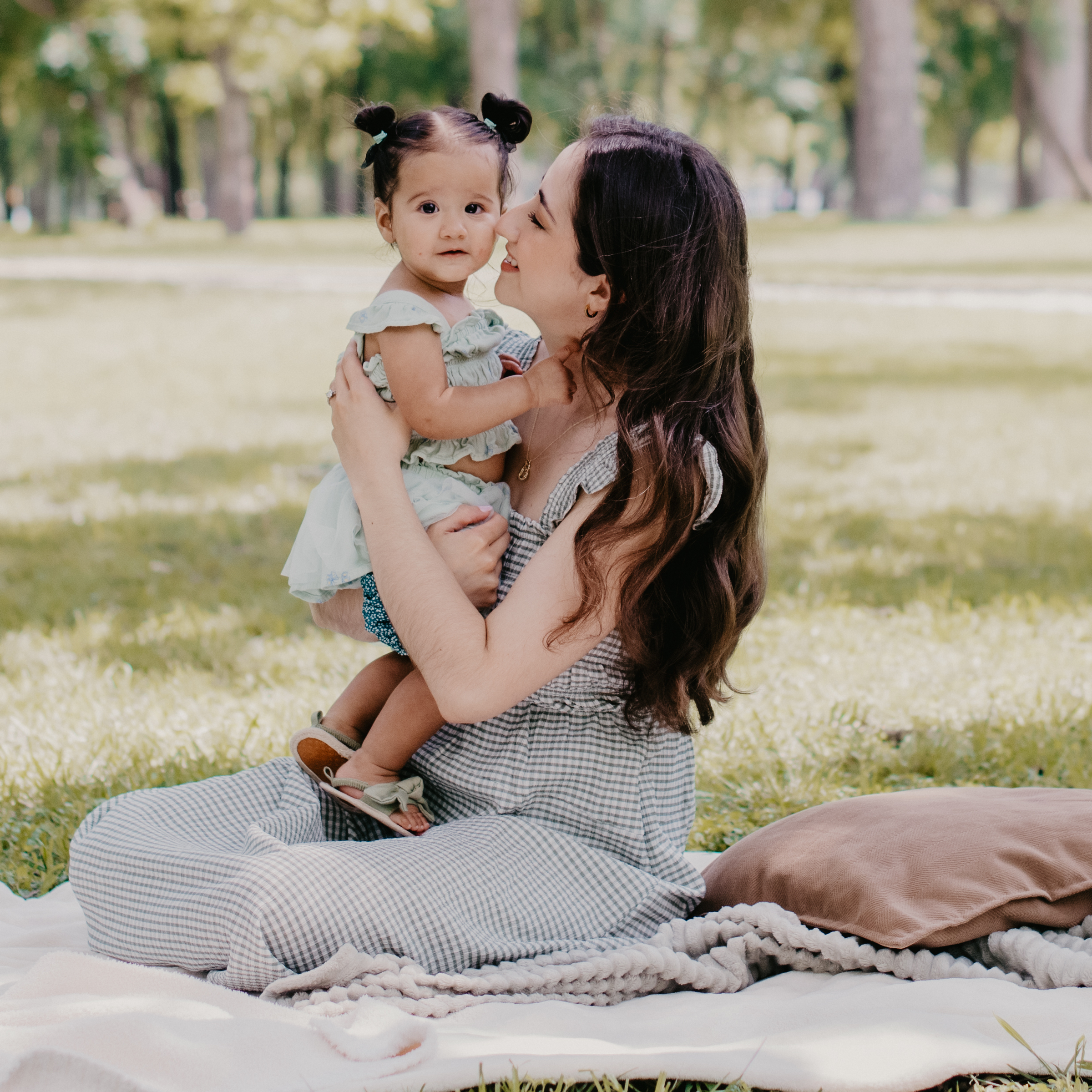 30 - MINUTE SPRING MINI PHOTOSHOOT