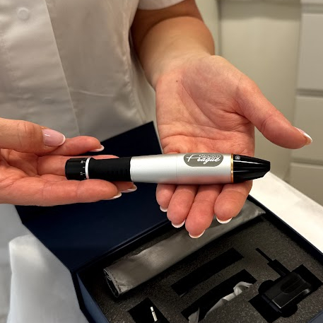 MICRONEEDLING (mikrojehličkování)