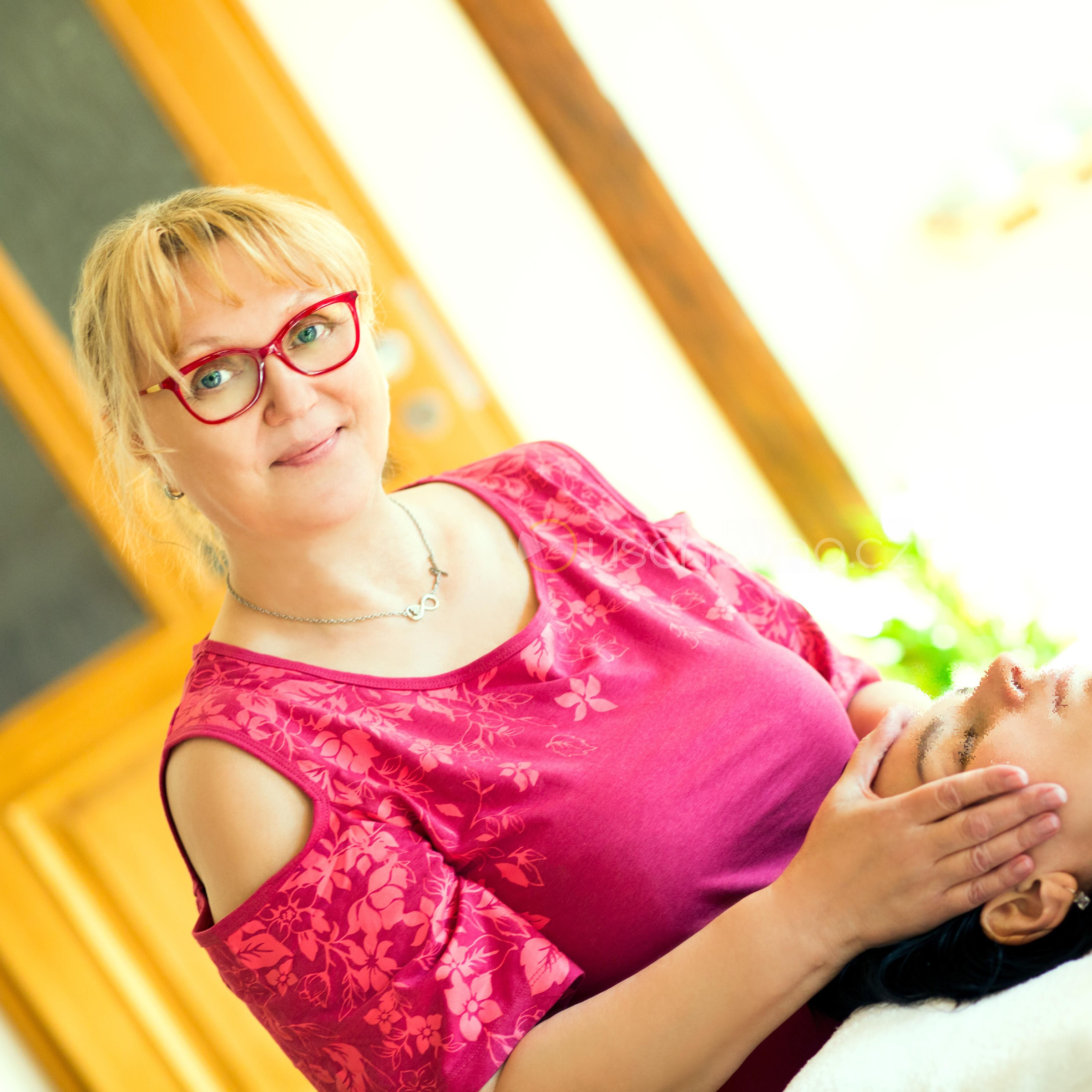 Rituál Pure Fiji - hloubková hydratace  + manuální facelifting