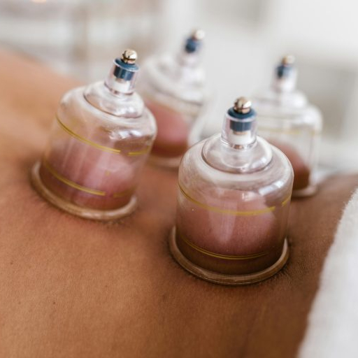 Bankovanie a masáž - 60min