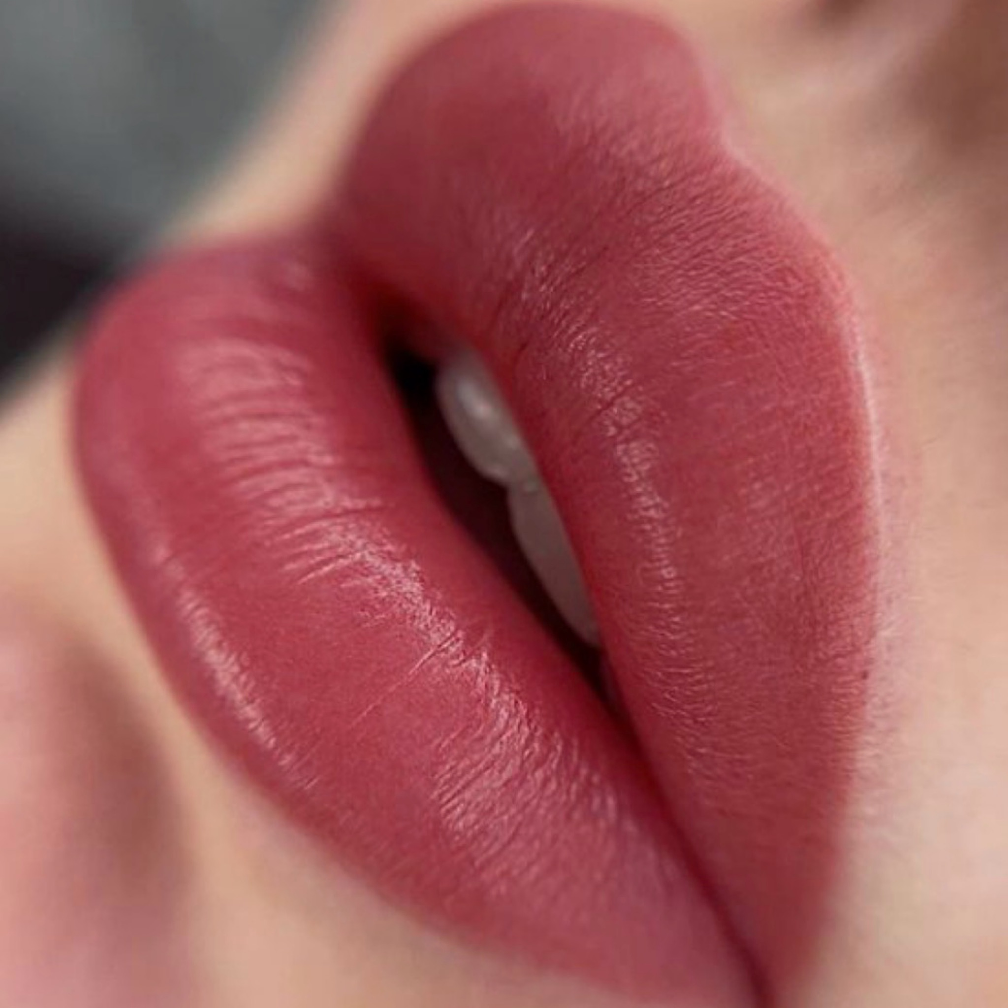 Permanentní make-up rtů (Vedoucí master)