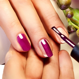 Pedikúra s lakováním gellakem