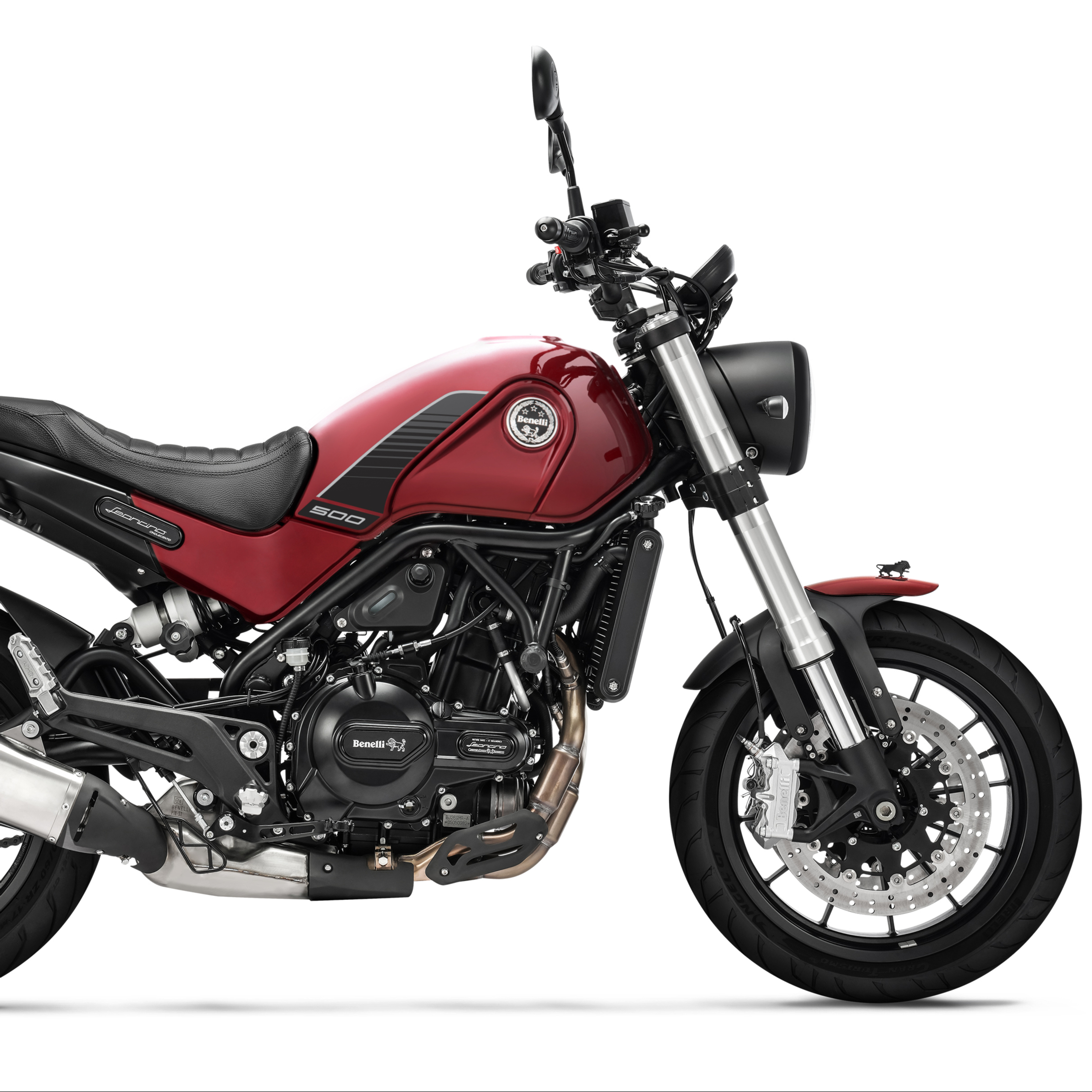 ESSAI BENELLI LEONCINO 500