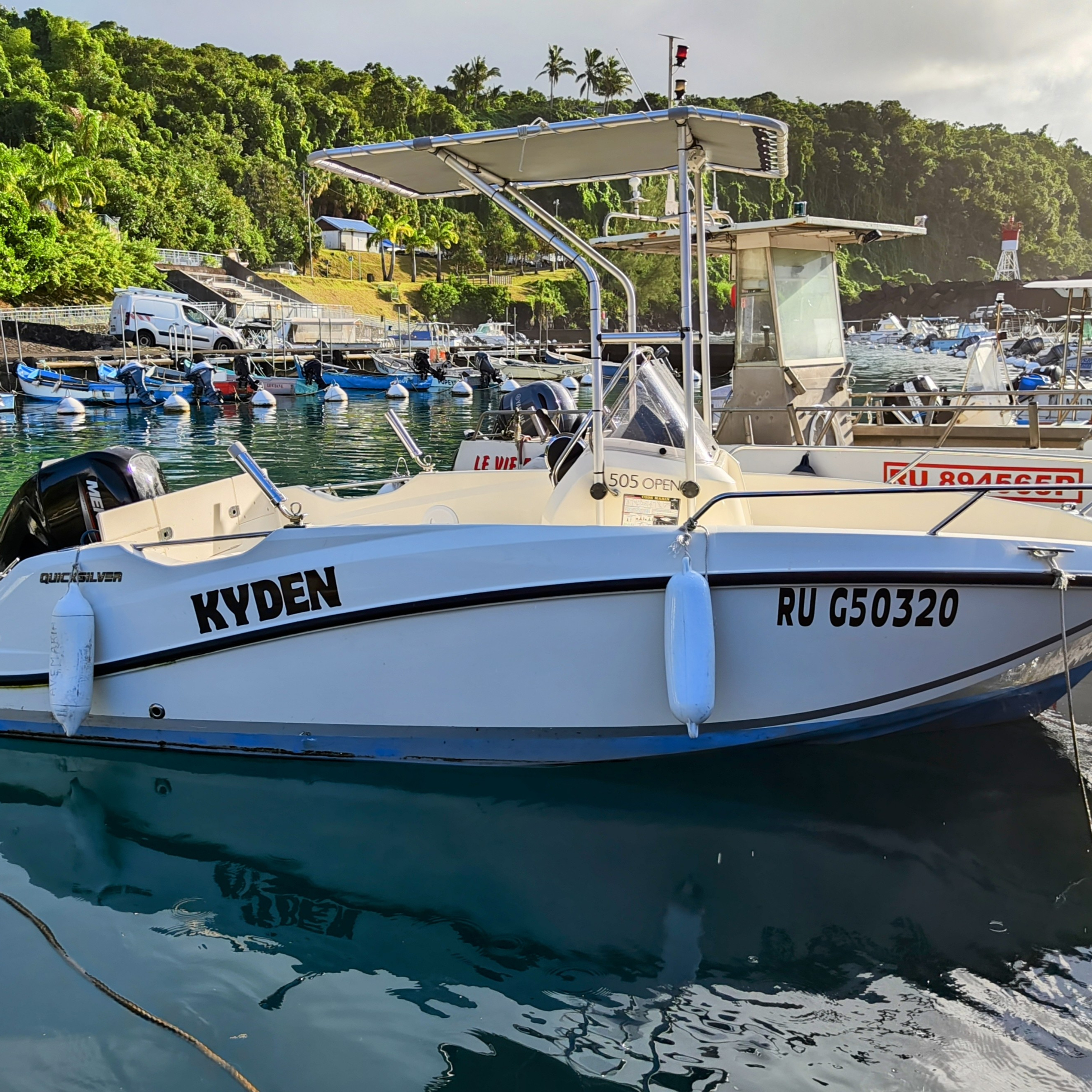 Journée pleine avec skipper 4 pers // KYDEN