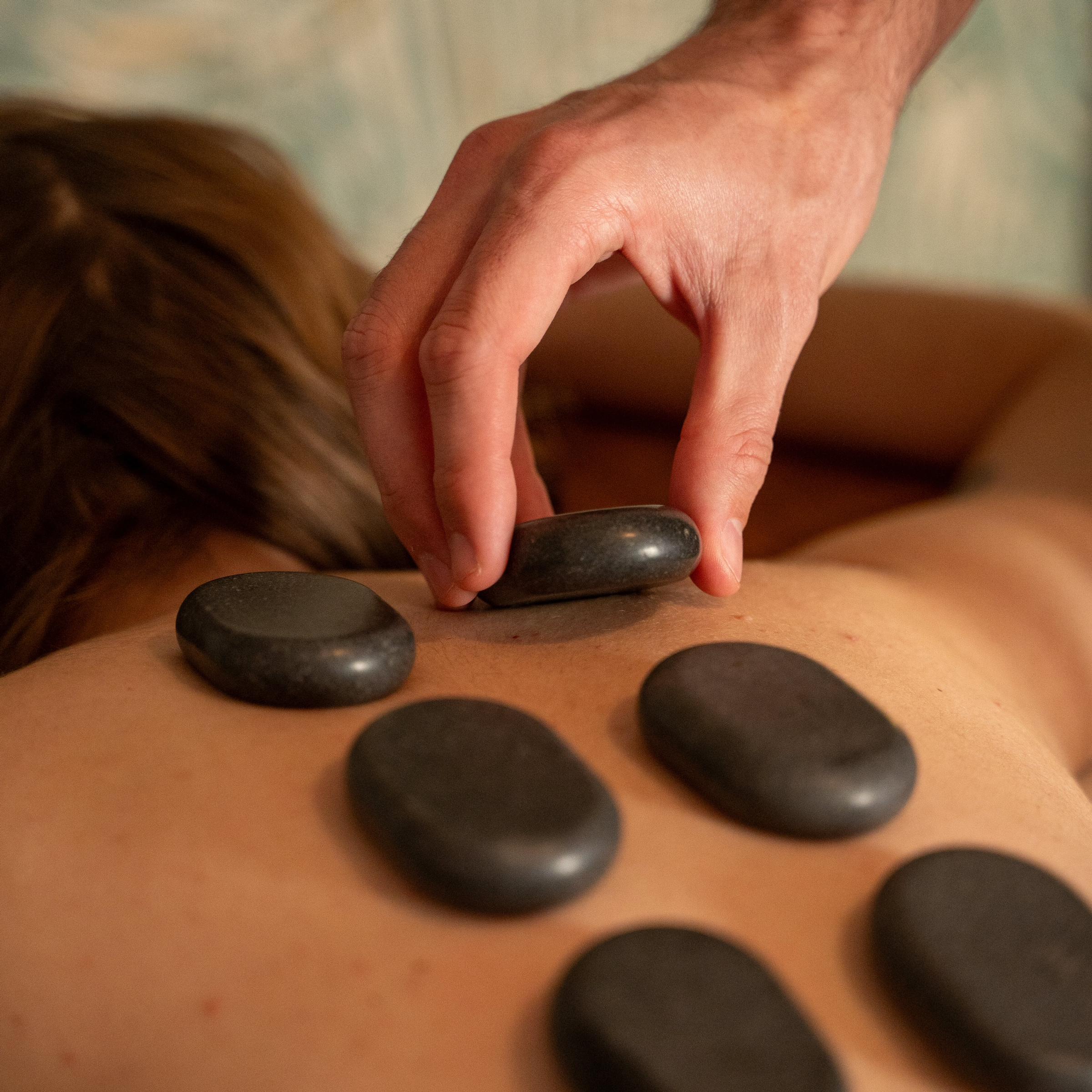Massage aux pierres chaudes - 1H15