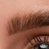 Rehaussement léger de tête de sourcils (45mn)