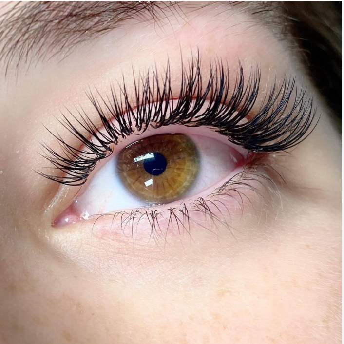 Classic Lashes: Doplnenie mihalníc / Szempilla töltés