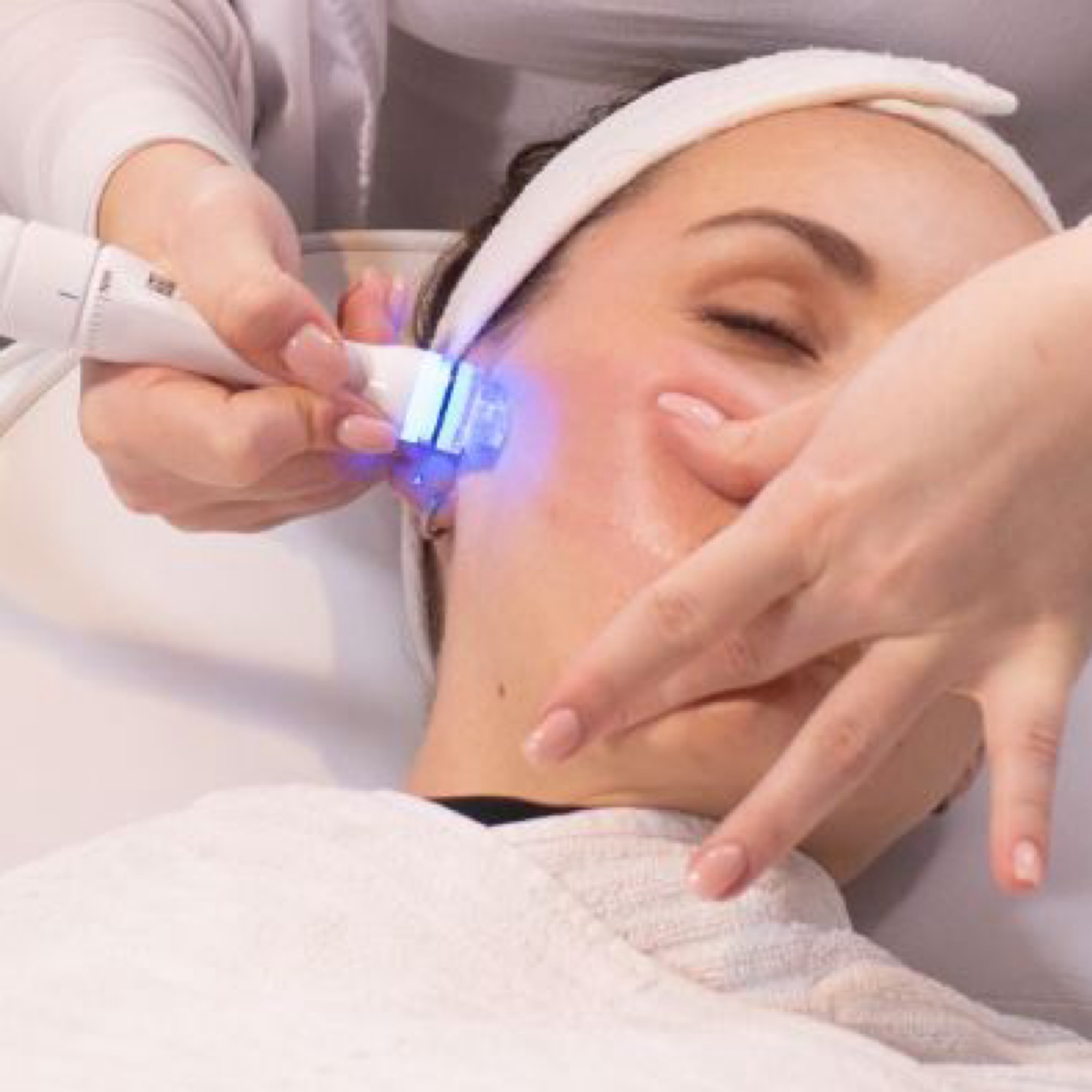 Prístrojové kozmetické ošetrenie HydraFacial (premium)