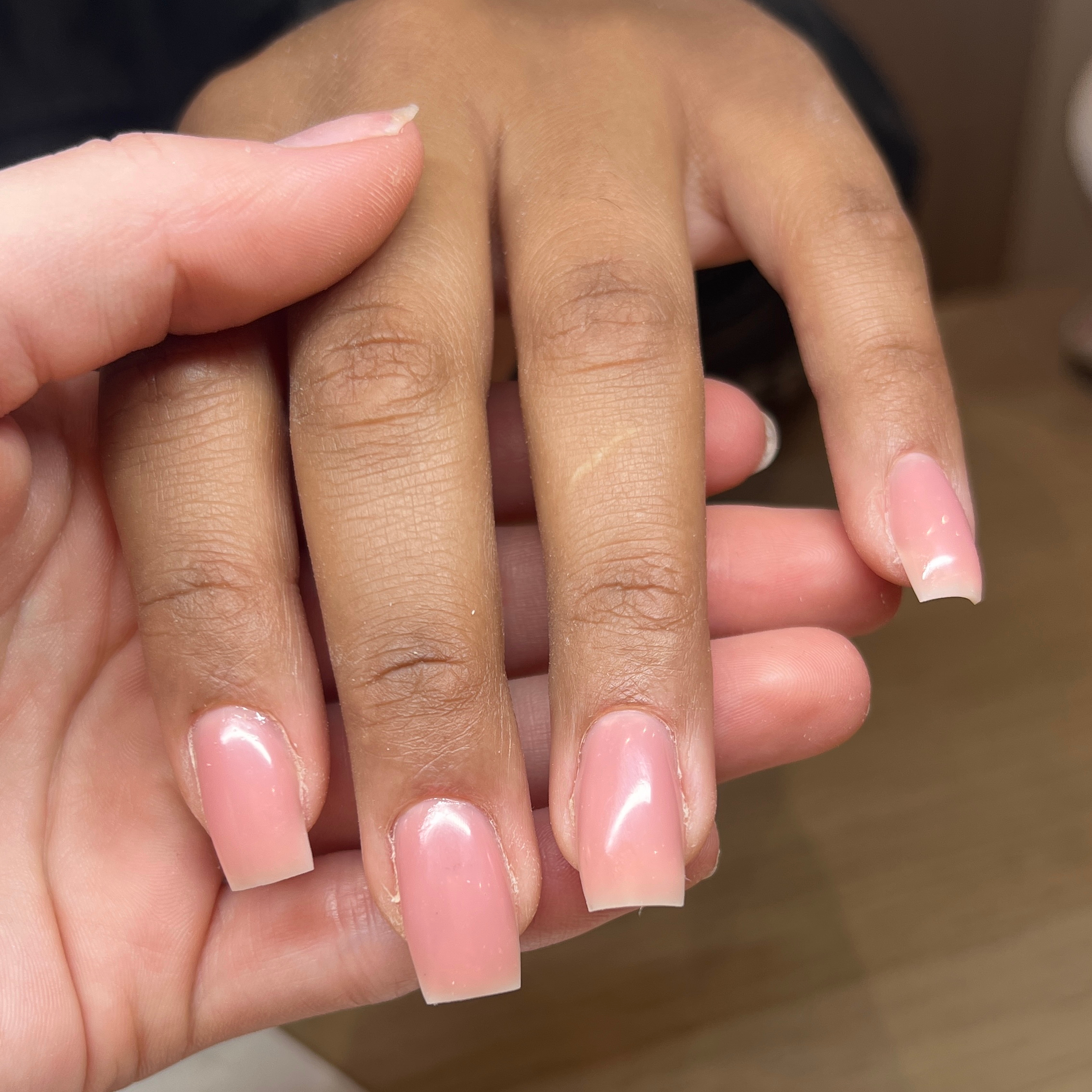 Manucure russe chablon - Rallongement gel teinté