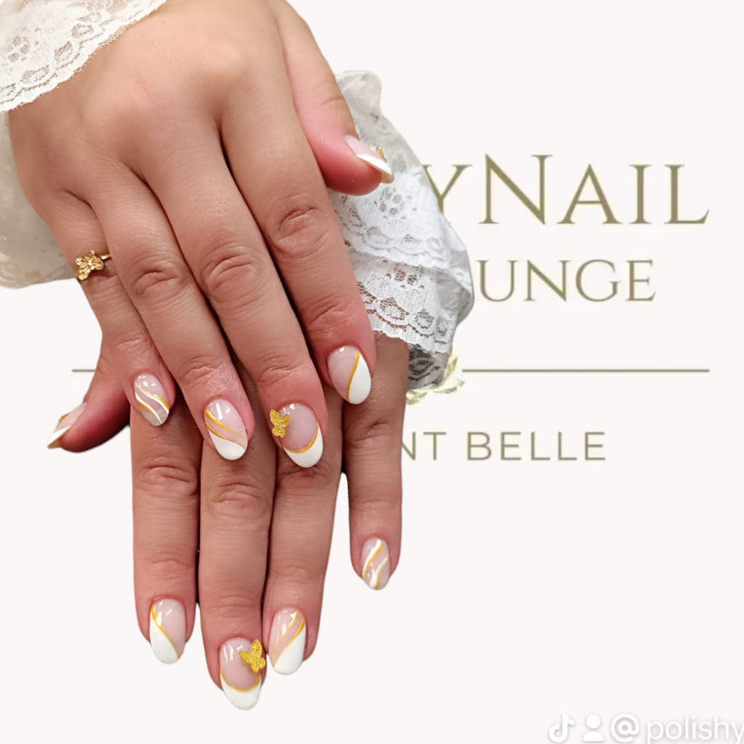 Retouche pose américaine avec nail art