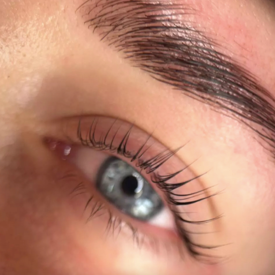 Lash lifting + laminace obočí