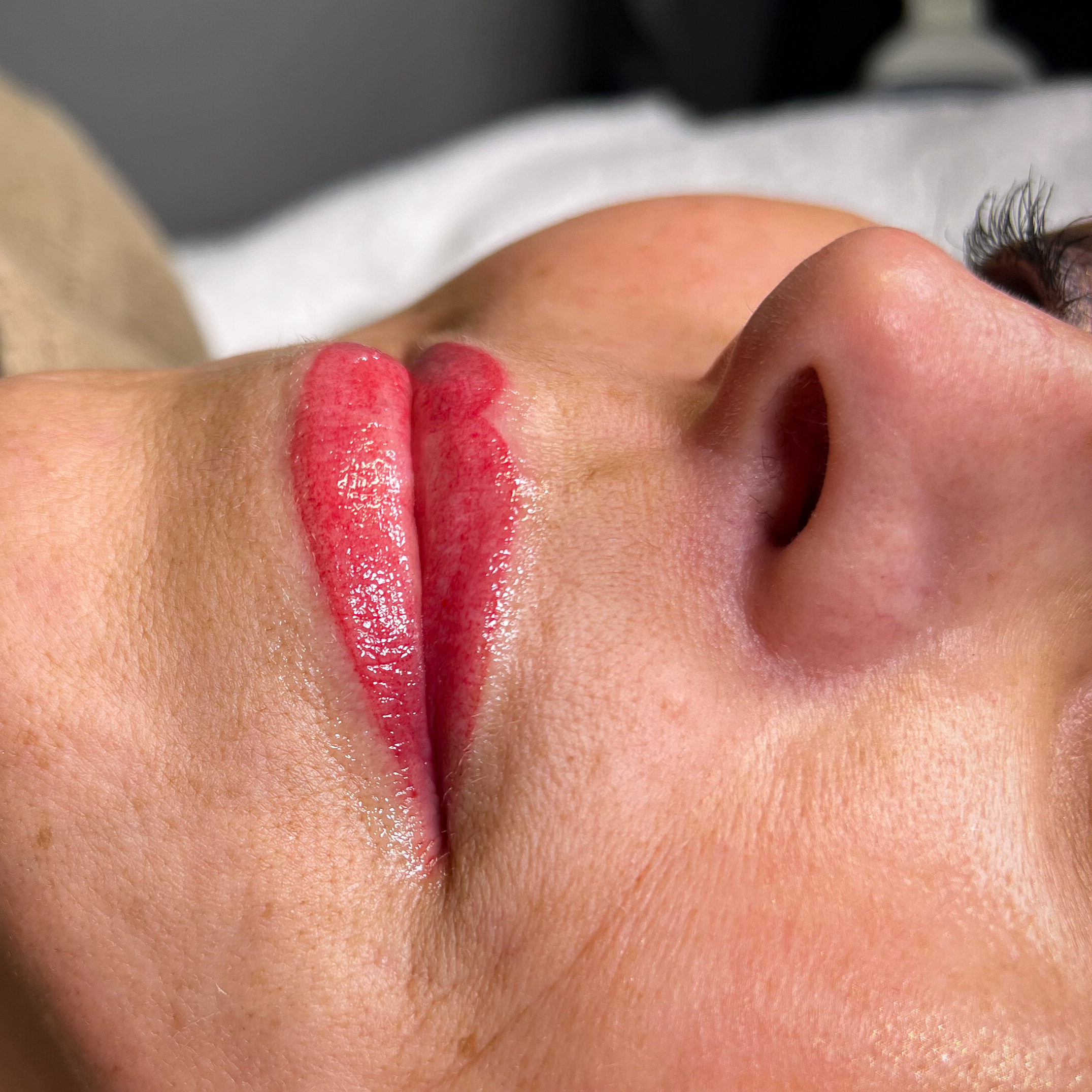 Permanentní make-up: Rty stínované