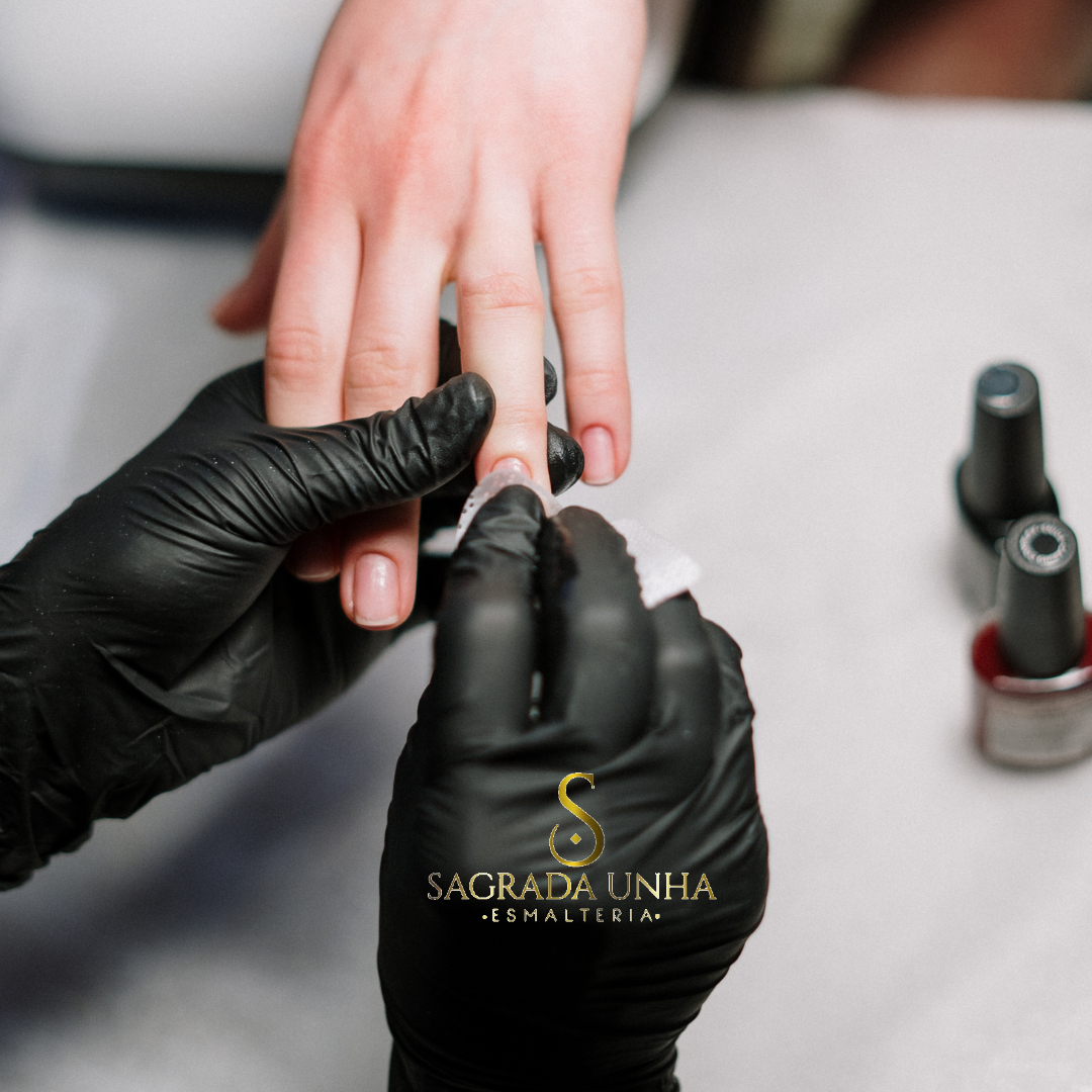 ALONGAMENTO EM GEL (TIPS E MOLD F1)