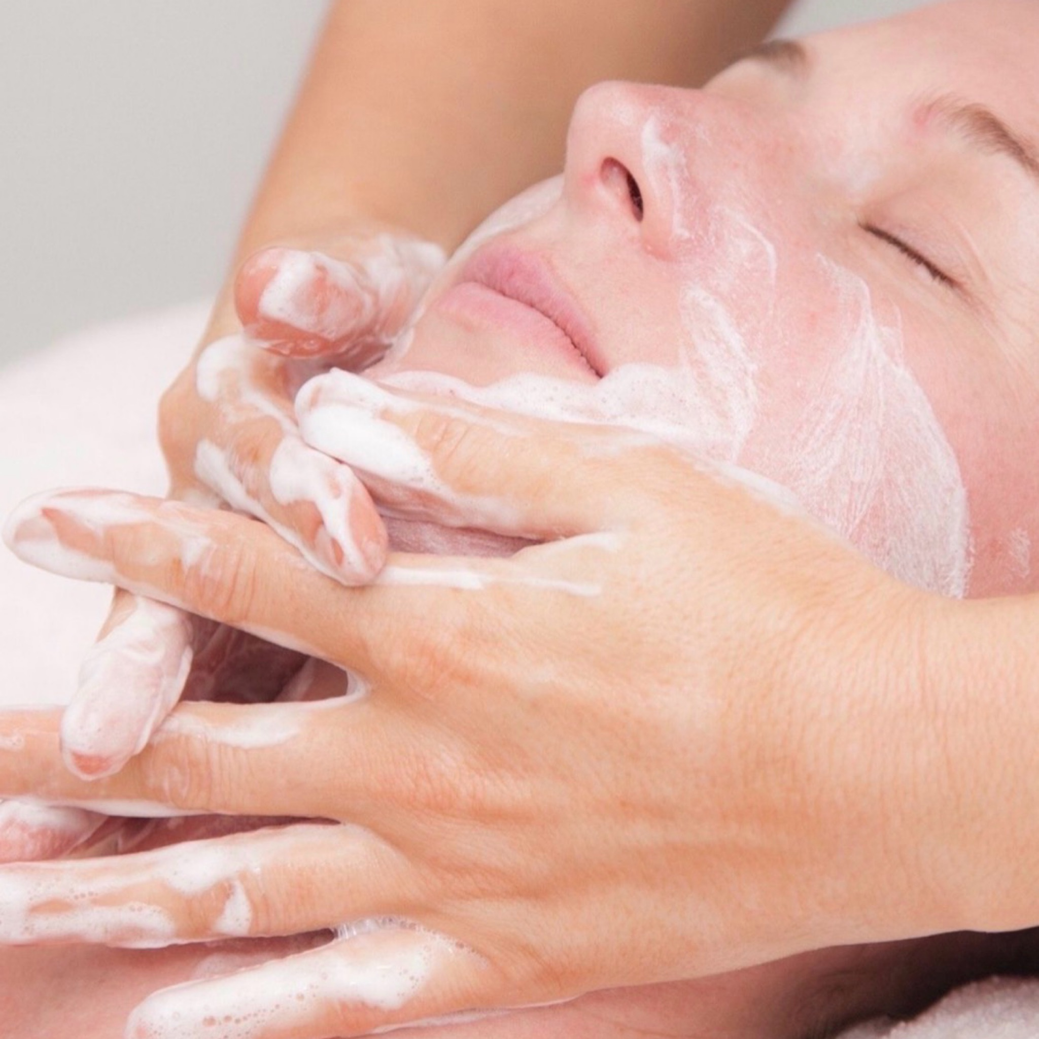 Limpieza facial clásica