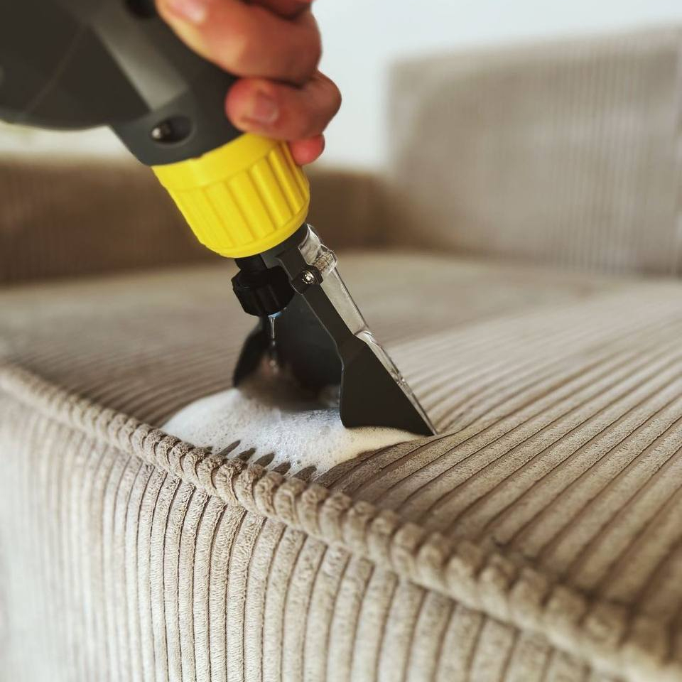 Měsíc čisté pohovky (u Vás doma + matrace, koberce, židle)