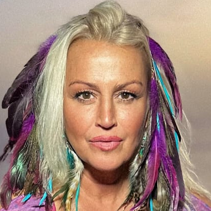 Sensual holistic massage 1 hour with JOANA