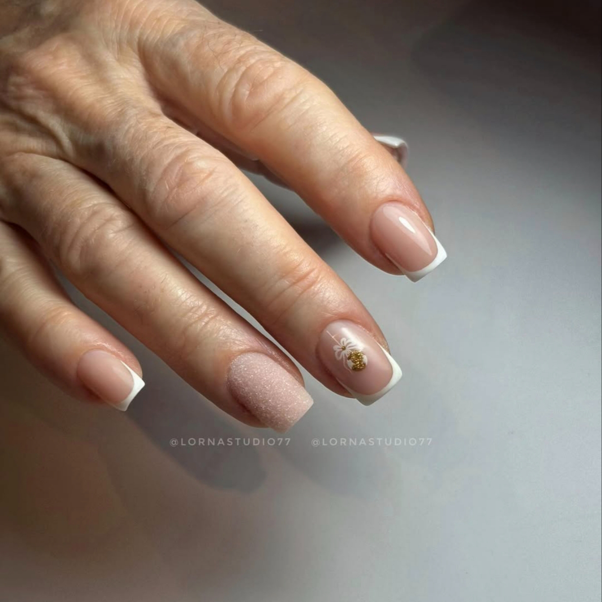French / French color