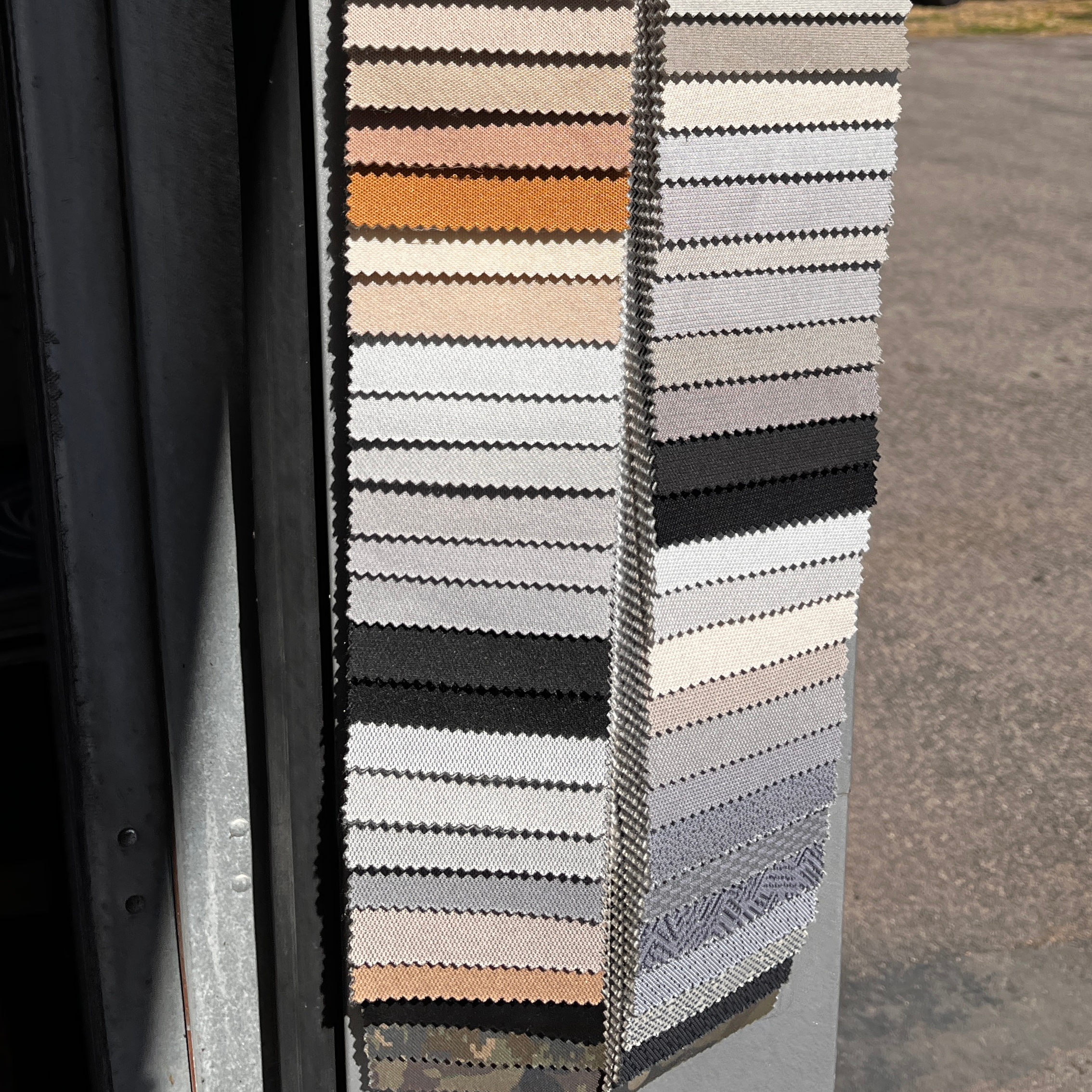 Új tetőkárpit kiszereléssel