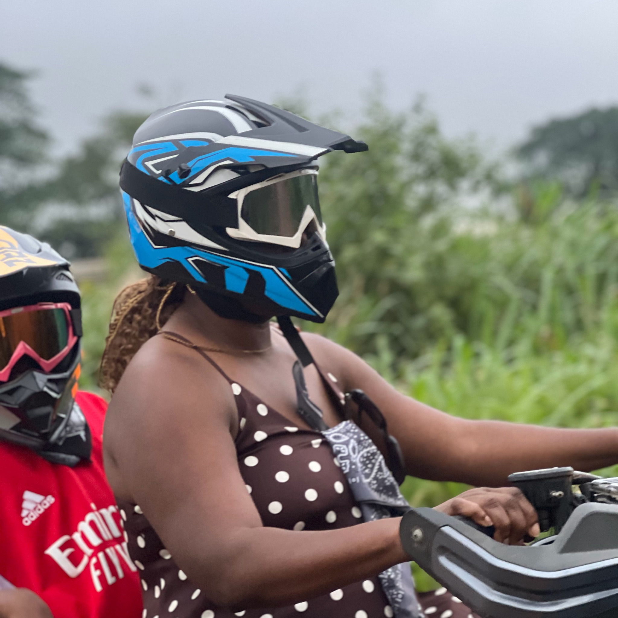 STANDARD- JUNGLE RIDE-ADULT RIDER & ADULT PASSENGER GHC 1,300
