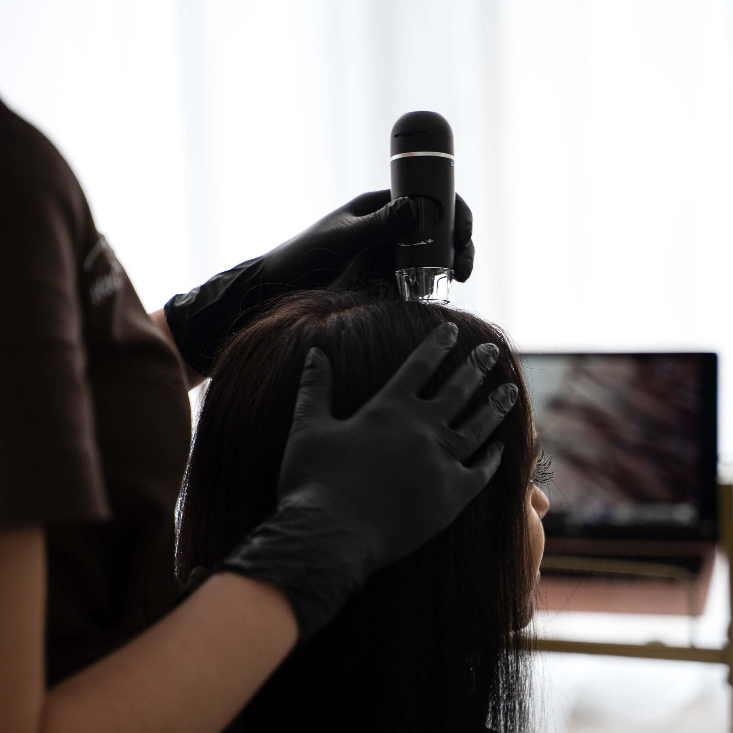 Trichologická diagnostika s procedúrou