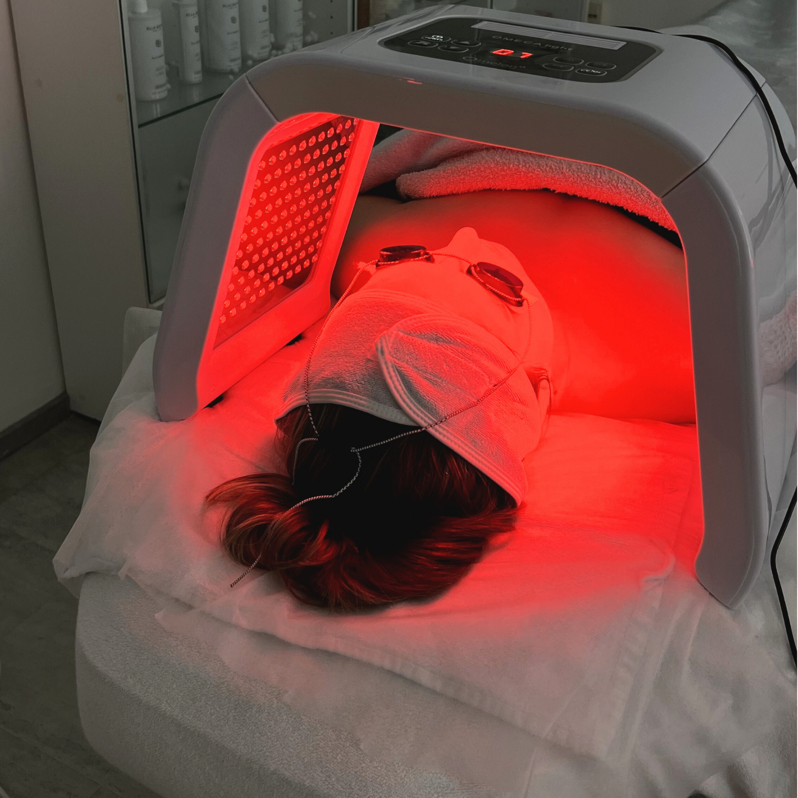 LED SVĚTELNÁ TERAPIE