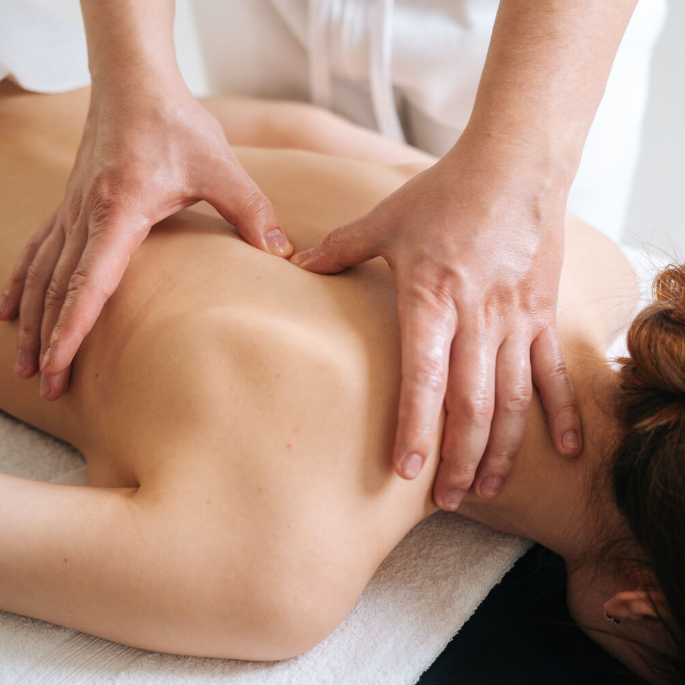 Sportovní masáž 90 min - Adéla