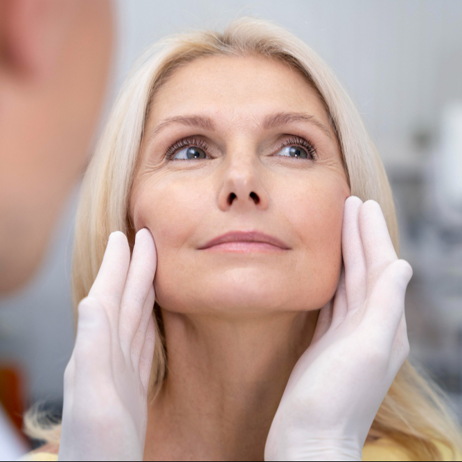 Lifting tváre IMPRIMIS (45-70 rokov)